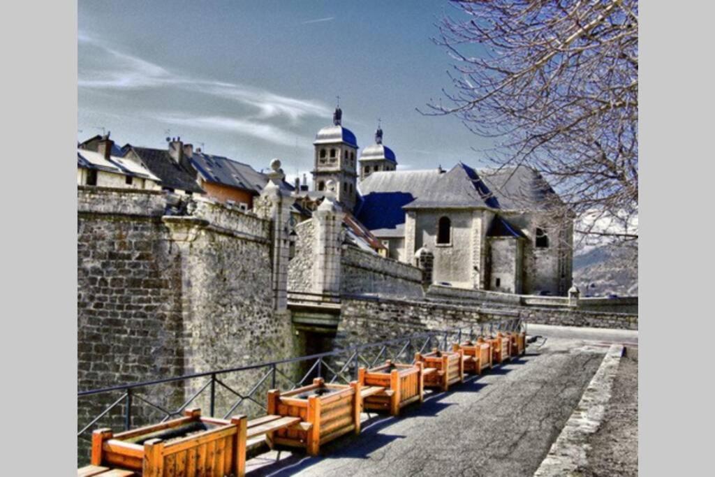 Studio Ideal 2 Personnes Et/Ou Avec 2 Enfants Briançon 외부 사진